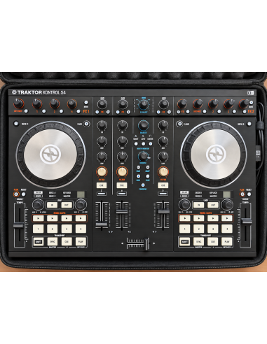 TRAKTOR KONTROL S4     USATA